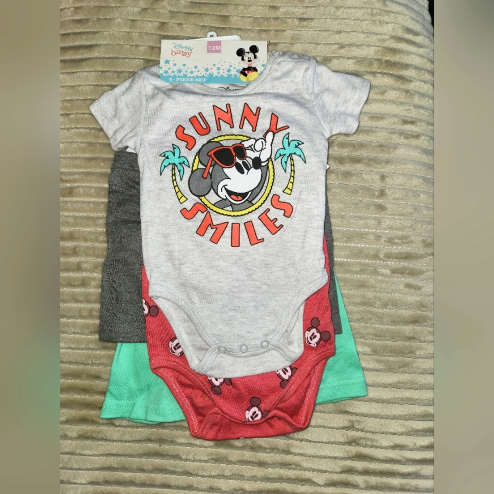 Disney Baby 2 outfit set size 2 oncies and 2 pair of shortsNew items